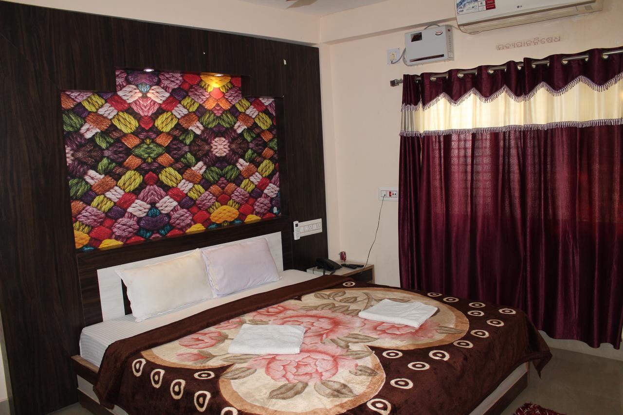 Hotel Sun Plaza-Near Konark Sun Temple- Couple Friendly-Best Choice Of Travellers Ngoại thất bức ảnh